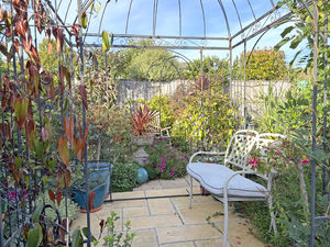 Photo 18- click for photo gallery